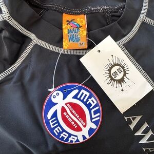 NWT Maui Wear Hawaii Surf Rash guard SS T shirt Black M Rash Guard SPF 50+ NEW